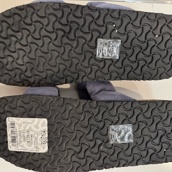 Free People Black Sole Sandals - Picture 3 of 3